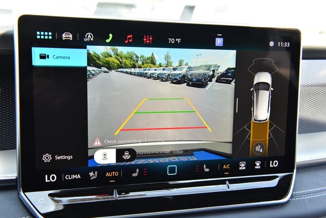 Volkswagen Tiguan Vehicle Image 13