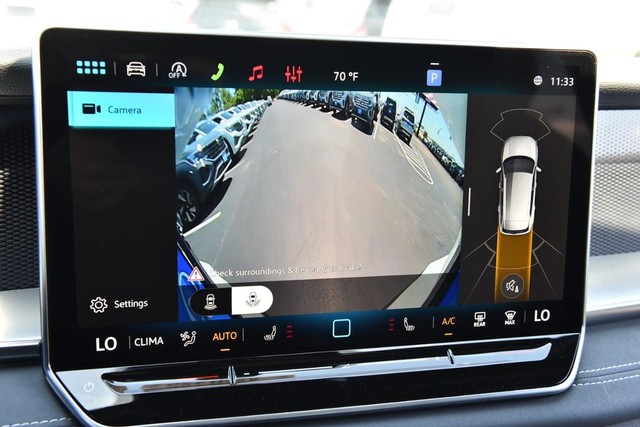 Volkswagen Tiguan Vehicle Image 14
