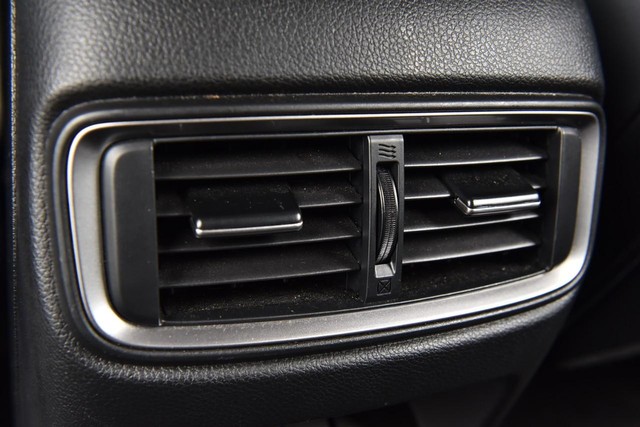 Honda CR-V Vehicle Image 25