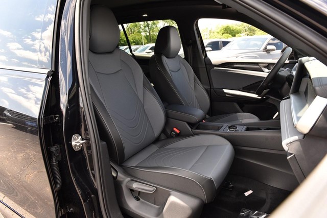 Volkswagen Tiguan Vehicle Image 20