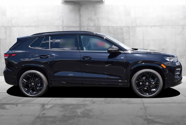 Volkswagen Tiguan Vehicle Image 05