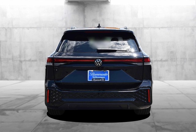 Volkswagen Tiguan Vehicle Image 06