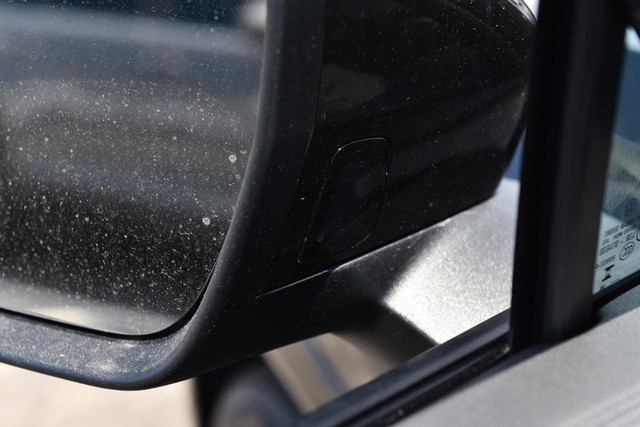 Volkswagen Tiguan Vehicle Image 10