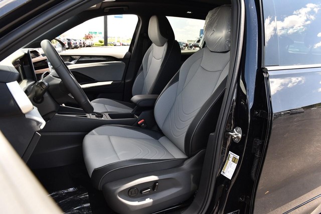 Volkswagen Tiguan Vehicle Image 19