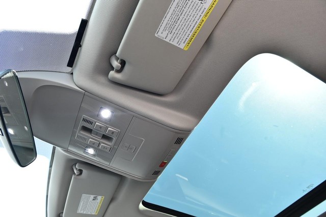 Volkswagen Taos Vehicle Image 22