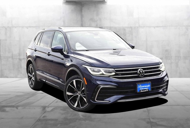 Volkswagen Tiguan Vehicle Image 02