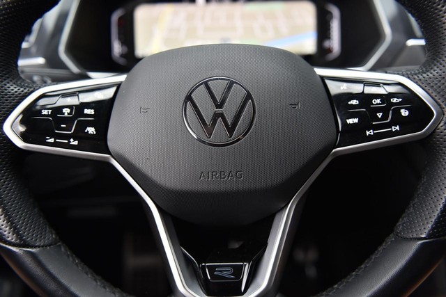 Volkswagen Tiguan Vehicle Image 20