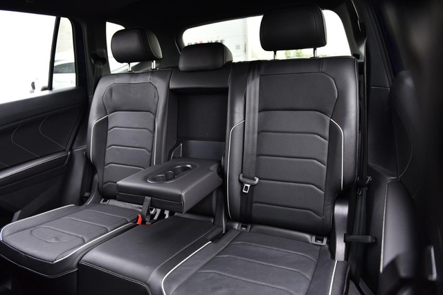 Volkswagen Tiguan Vehicle Image 24