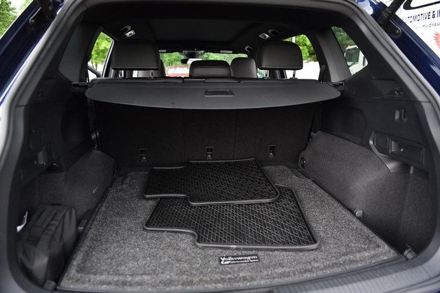 Volkswagen Tiguan Vehicle Image 27