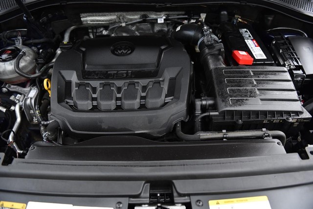 Volkswagen Tiguan Vehicle Image 29