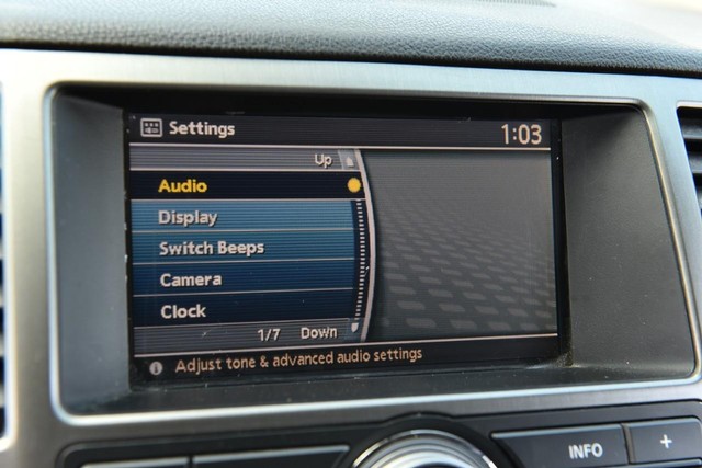 Nissan Armada Vehicle Image 13