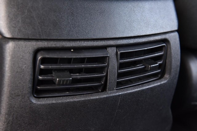 Nissan Armada Vehicle Image 21