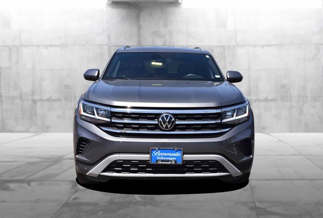 Volkswagen Atlas Cross Sport Vehicle Image 04