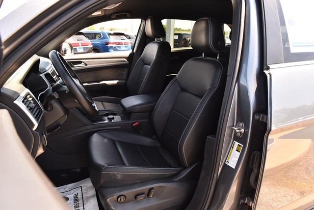 Volkswagen Atlas Cross Sport Vehicle Image 19