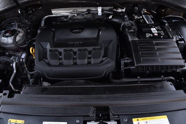 Volkswagen Tiguan Vehicle Image 26