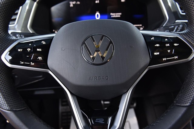 Volkswagen Tiguan Vehicle Image 20