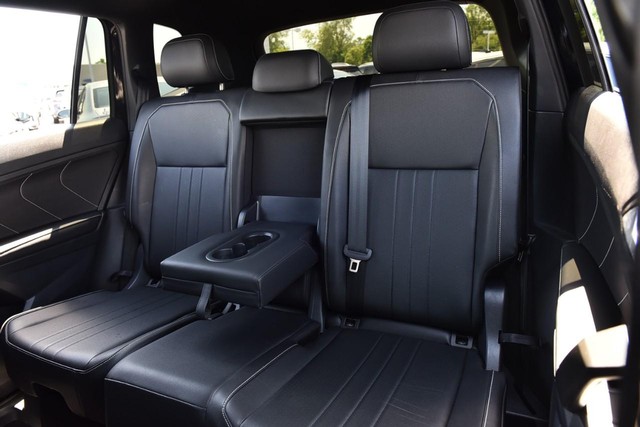 Volkswagen Tiguan Vehicle Image 24
