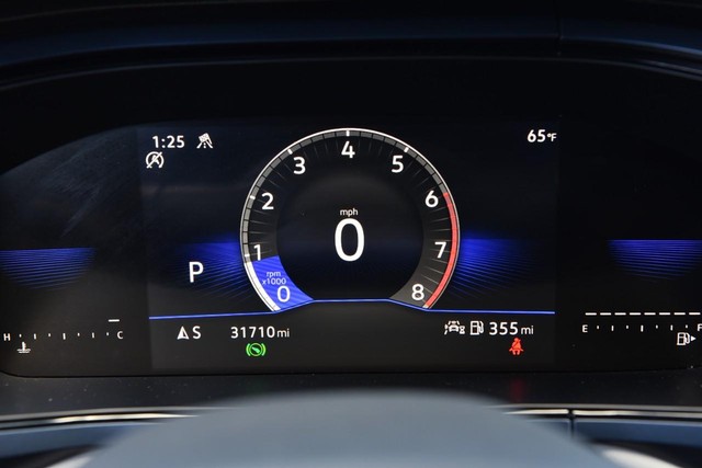 Volkswagen Taos Vehicle Image 11