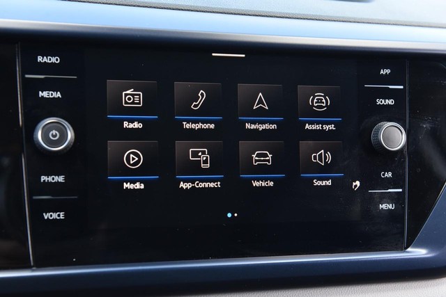 Volkswagen Taos Vehicle Image 13