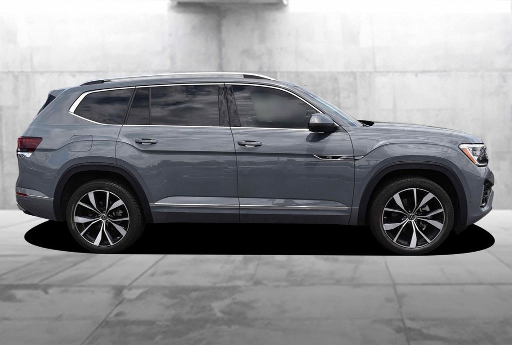 Volkswagen Atlas Vehicle Full-screen Gallery Image 5