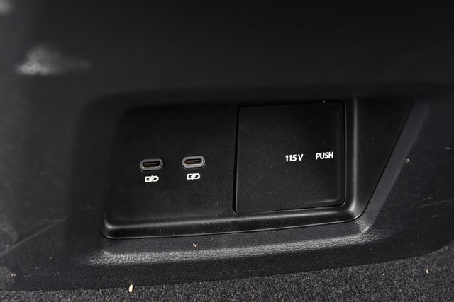 Volkswagen Atlas Vehicle Image 24