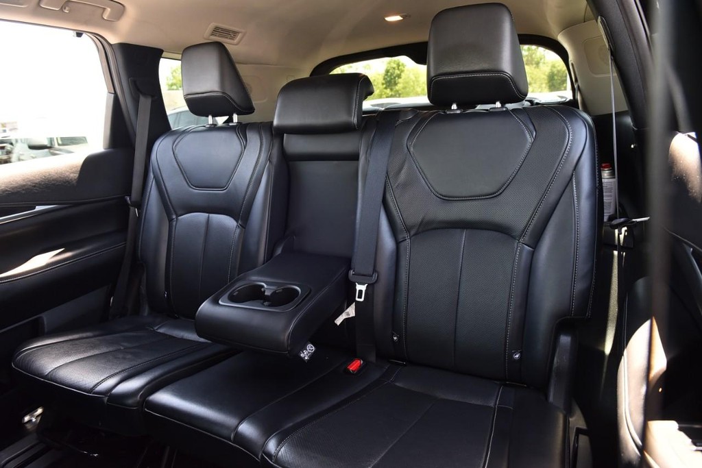 INFINITI QX60 Vehicle Full-screen Gallery Image 23