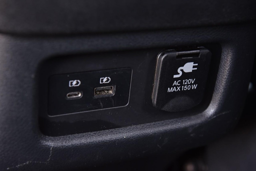 INFINITI QX60 Vehicle Full-screen Gallery Image 25