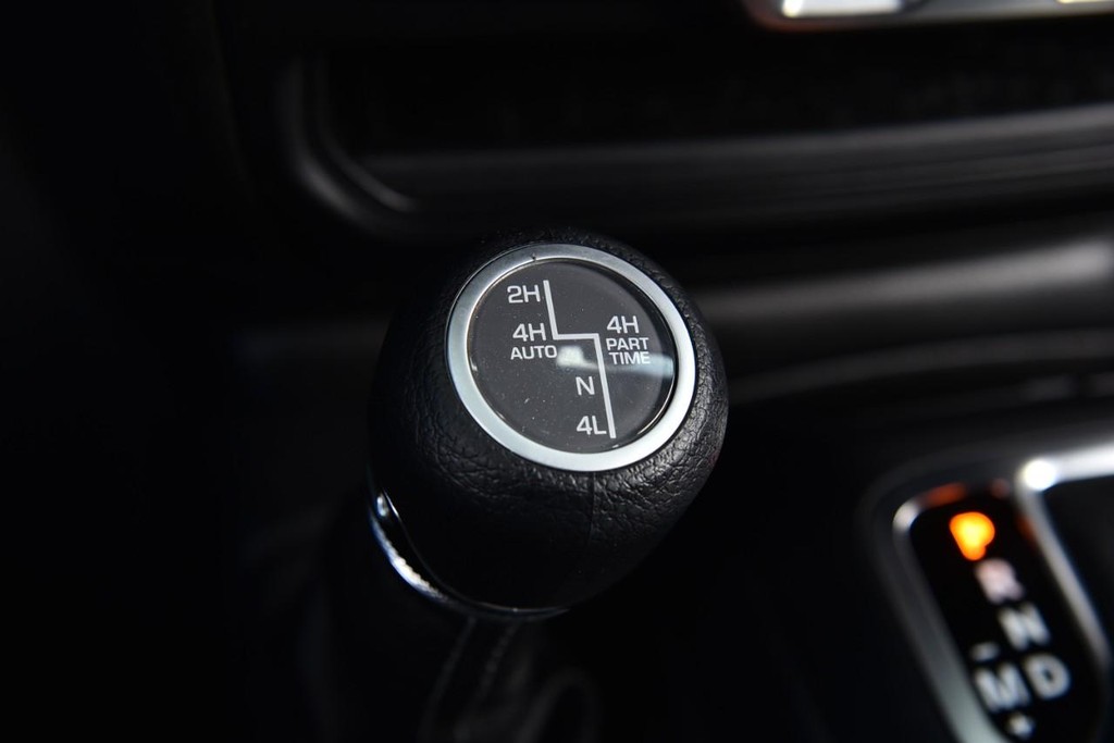 Jeep Wrangler 4xe Vehicle Full-screen Gallery Image 18