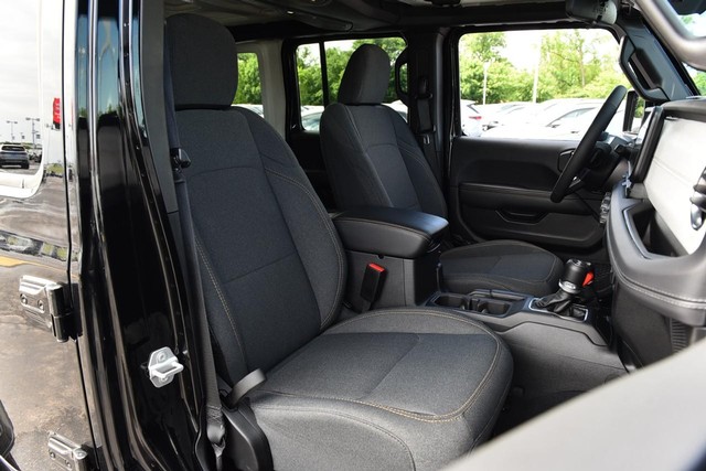 Jeep Wrangler 4xe Vehicle Image 22