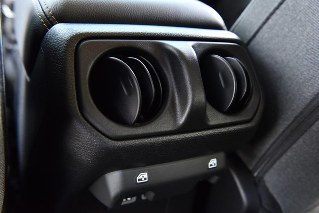 Jeep Wrangler 4xe Vehicle Image 24