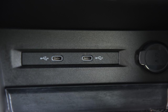 Volkswagen Taos Vehicle Image 15