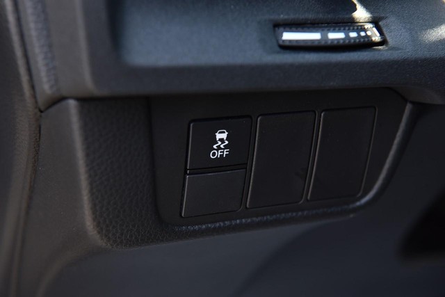 Honda CR-V Vehicle Image 10