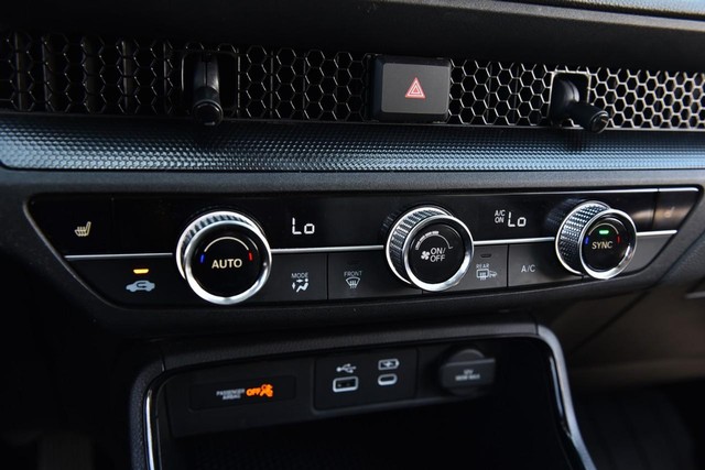 Honda CR-V Vehicle Image 15