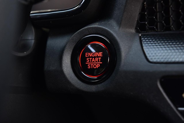 Honda CR-V Vehicle Image 18