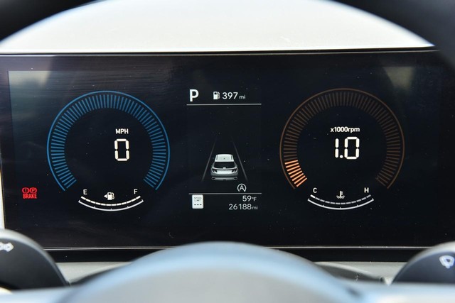 Hyundai Tucson Vehicle Image 11