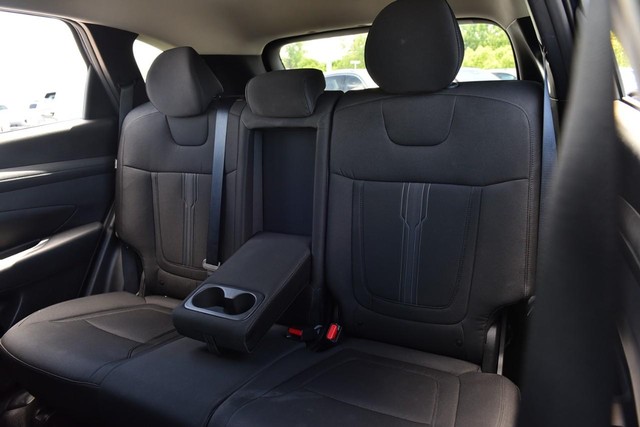 Hyundai Tucson Vehicle Image 21