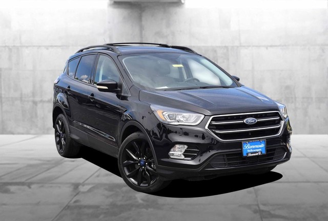 Ford Escape Vehicle Image 02