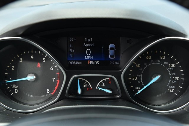 Ford Escape Vehicle Image 12