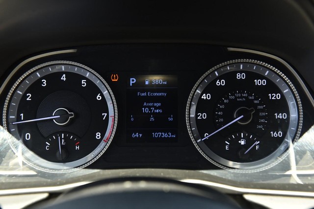 Hyundai Sonata Vehicle Image 10