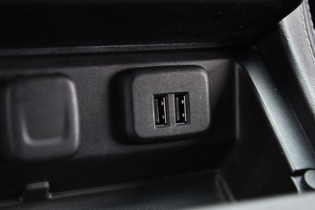 Chevrolet Tahoe Vehicle Full-screen Gallery Image 19