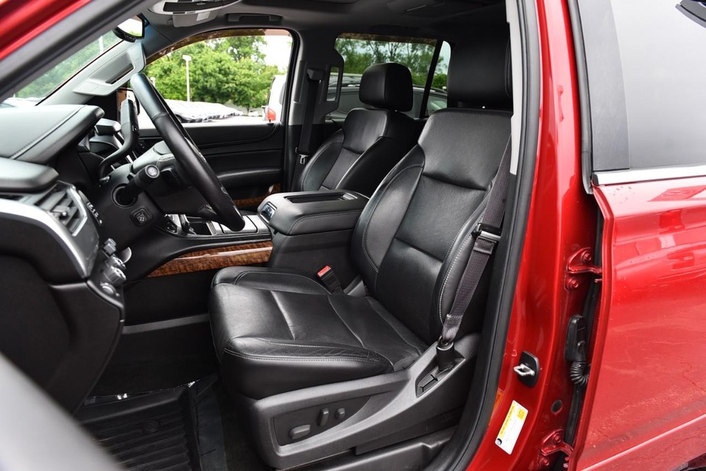 Chevrolet Tahoe Vehicle Full-screen Gallery Image 22