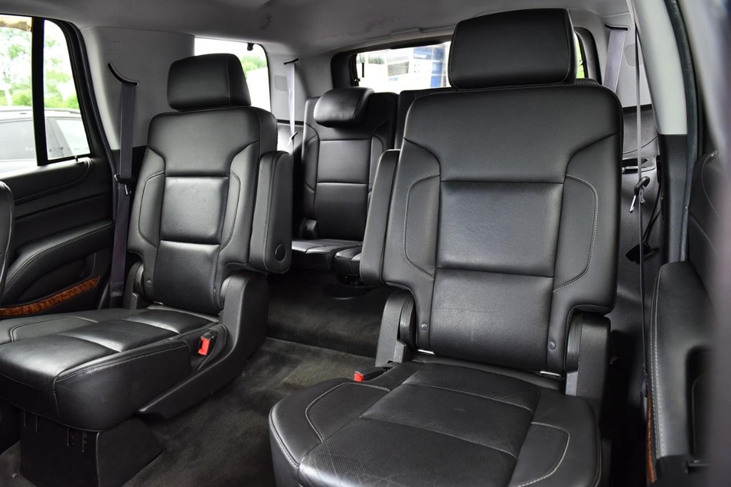 Chevrolet Tahoe Vehicle Full-screen Gallery Image 25