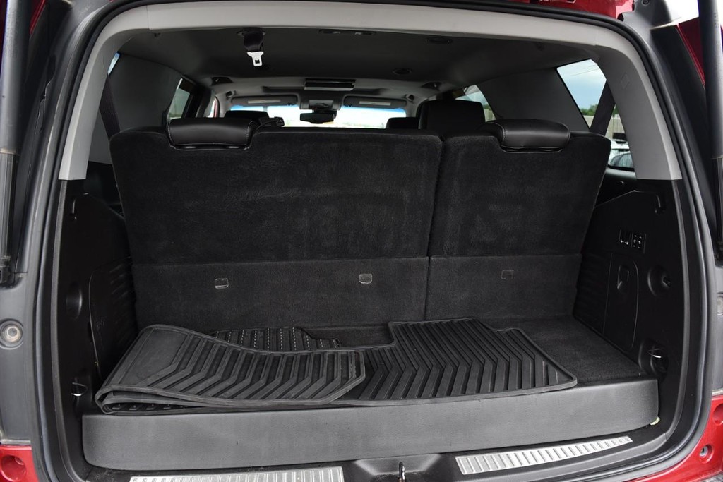 Chevrolet Tahoe Vehicle Full-screen Gallery Image 29