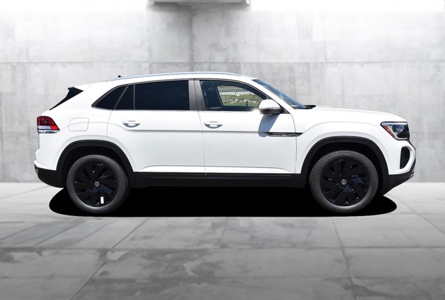 Volkswagen Atlas Cross Sport Vehicle Image 05