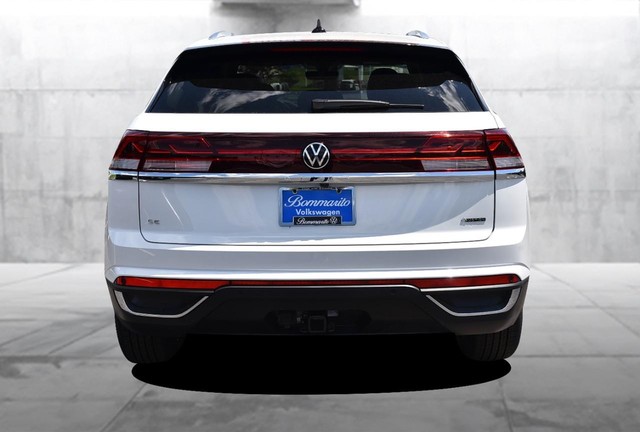 Volkswagen Atlas Cross Sport Vehicle Image 06