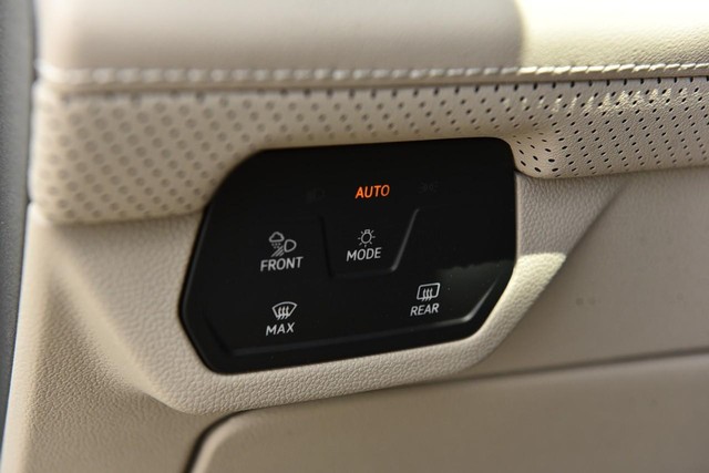 Volkswagen Atlas Vehicle Image 11