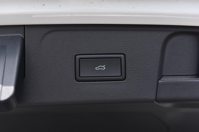 Volkswagen Atlas Vehicle Image 27