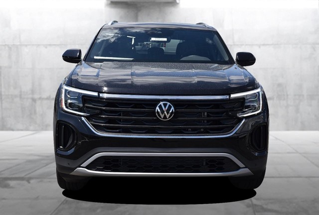 Volkswagen Atlas Cross Sport Vehicle Image 04