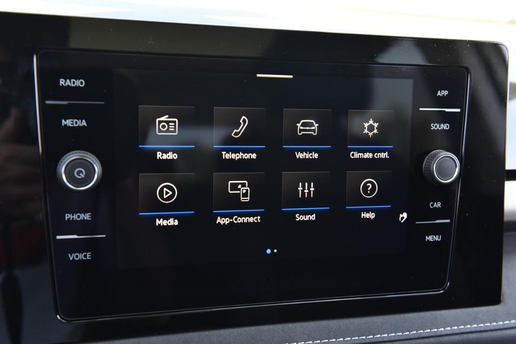 Volkswagen Taos Vehicle Full-screen Gallery Image 13
