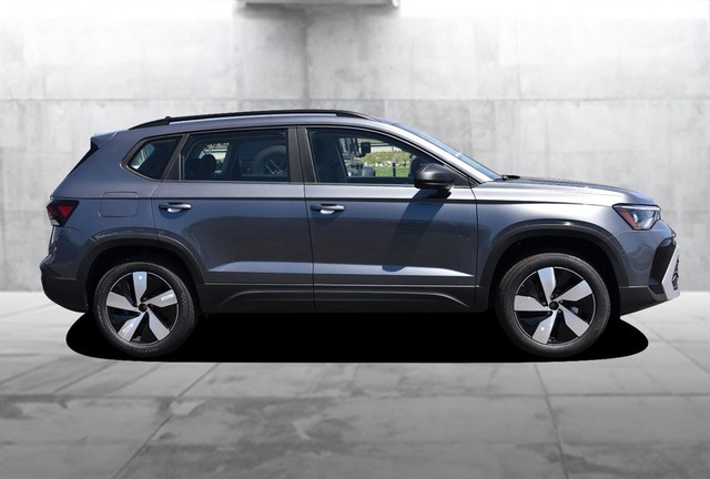 Volkswagen Taos Vehicle Image 05
